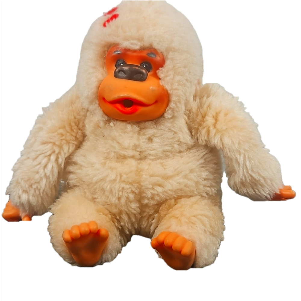 Vintage Russ GONGA 7" Plush Thumb Sucking Gorilla Hearts Valentines Day 1979